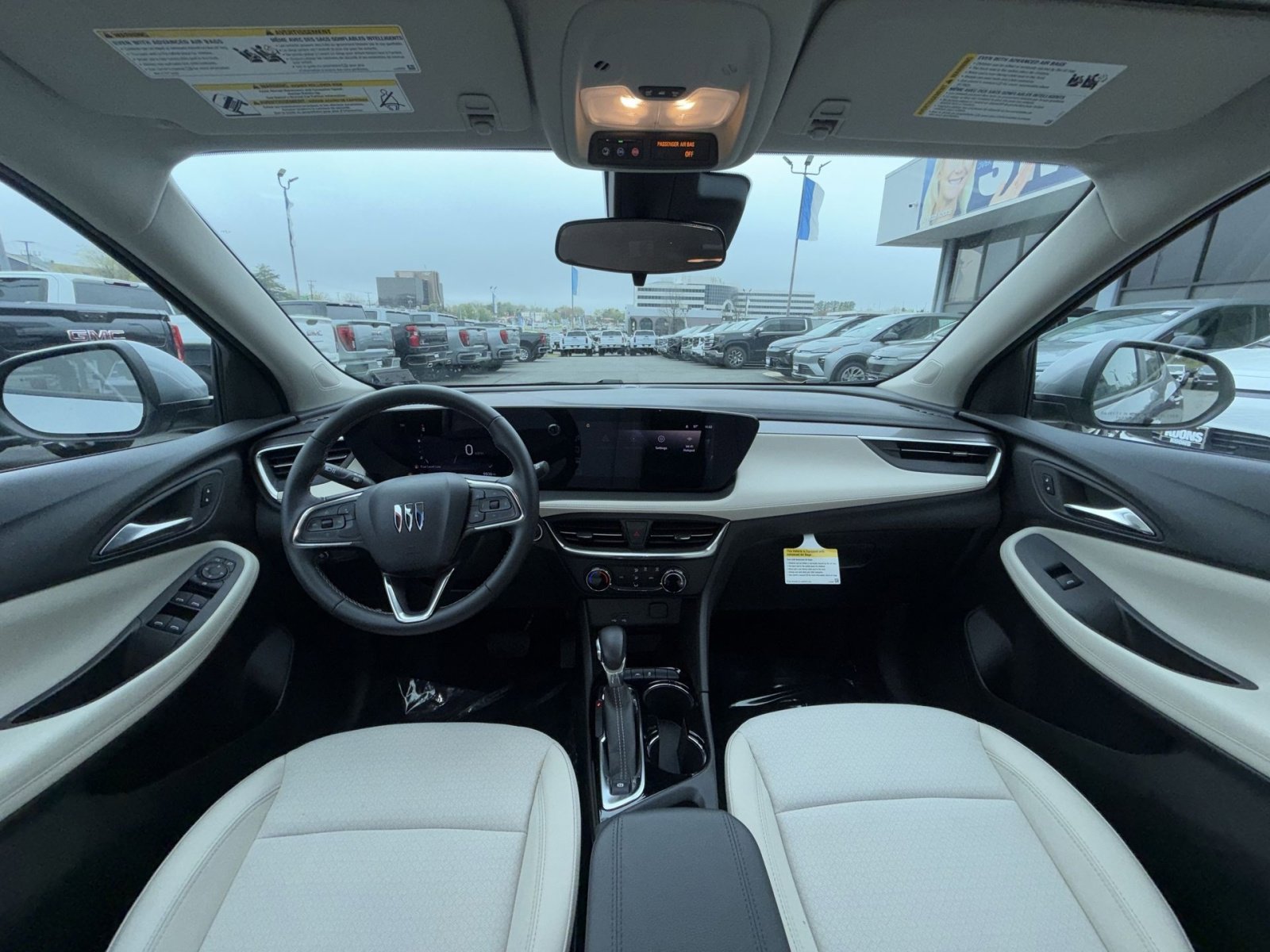 Used 2024 Buick Encore GX Preferred image 23