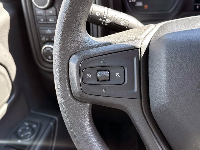 Used 2019 Chevrolet Silverado 1500 Custom w/ Custom Convenience Package AWD/4WD image 23
