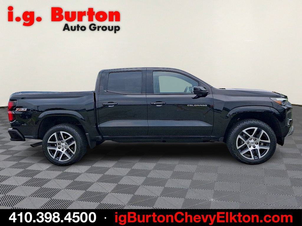 Certified 2024 Chevrolet Colorado Z71 w/ Z71 Convenience Package 2 AWD/4WD image 7