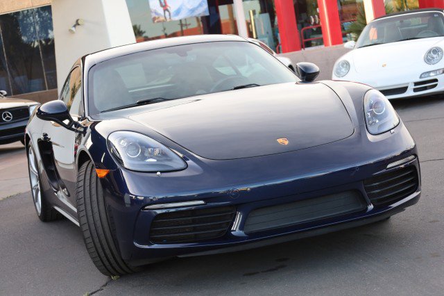 Used 2017 Porsche 718 Cayman S RWD image 2