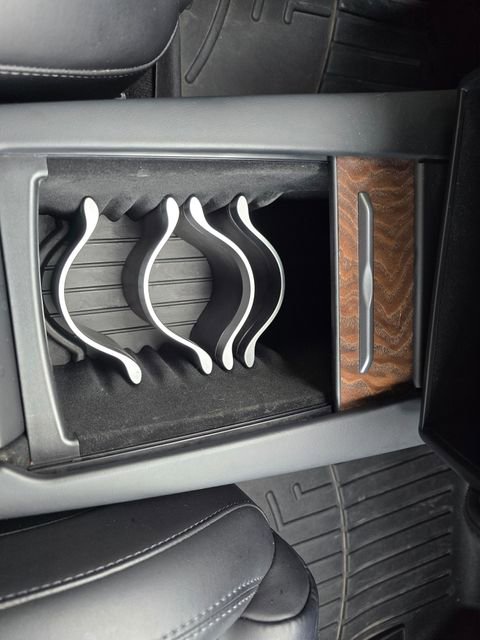 Used 2019 Tesla Model S Long Range image 59