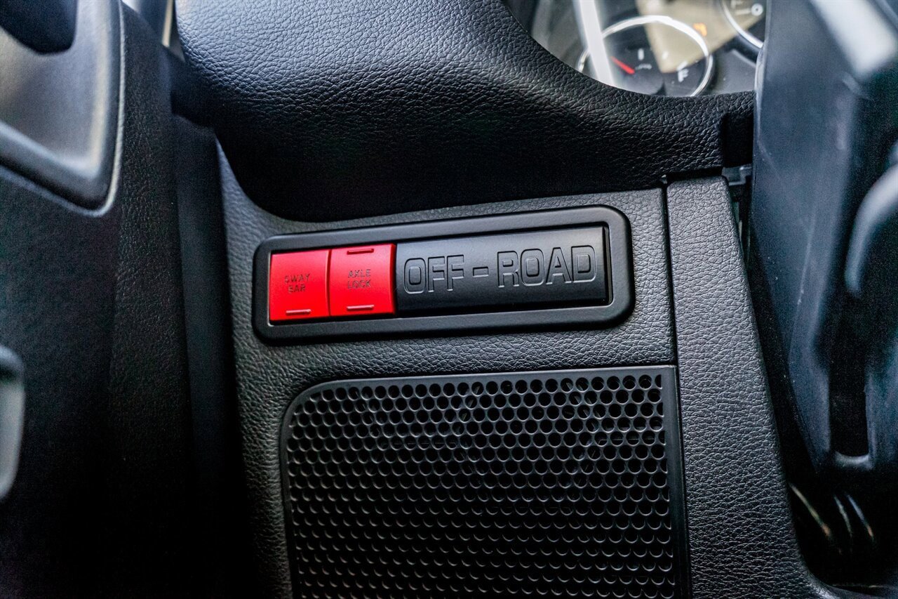 Used 2017 Jeep Wrangler Unlimited Rubicon image 22