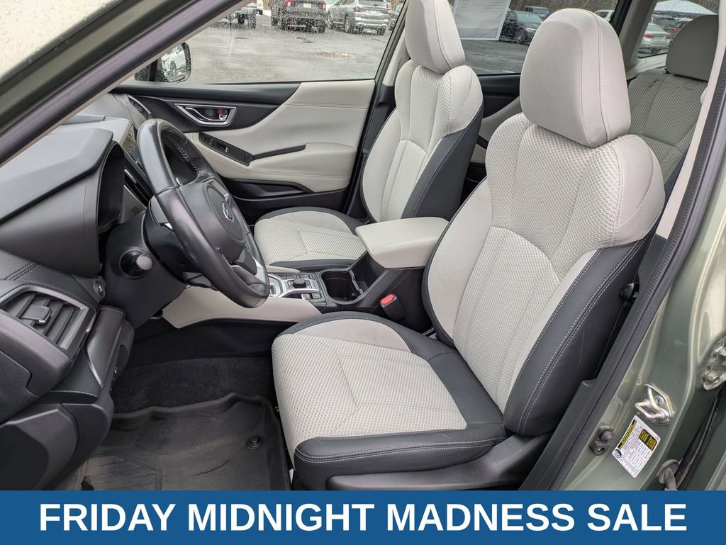 Used 2020 Subaru Forester Premium image 8