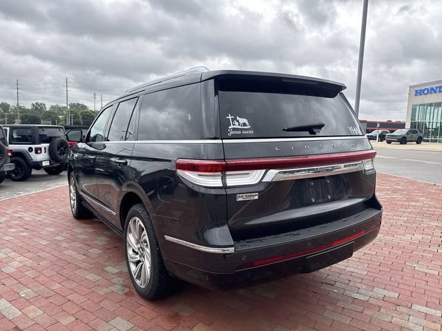 Used 2022 Lincoln Navigator Reserve AWD/4WD image 7