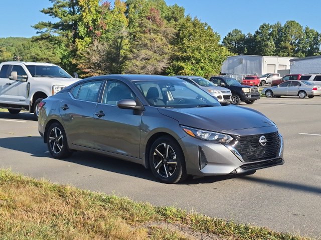 Used 2024 Nissan Sentra SV FWD image 15