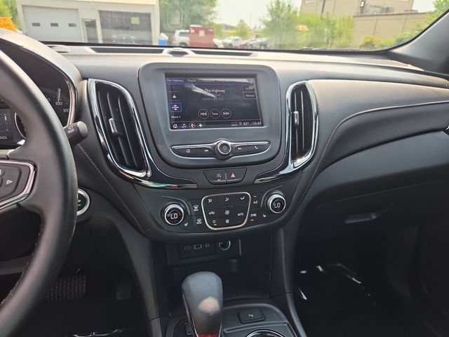 Certified 2023 Chevrolet Equinox RS w/ LPO, Floor Liner Package AWD/4WD image 15