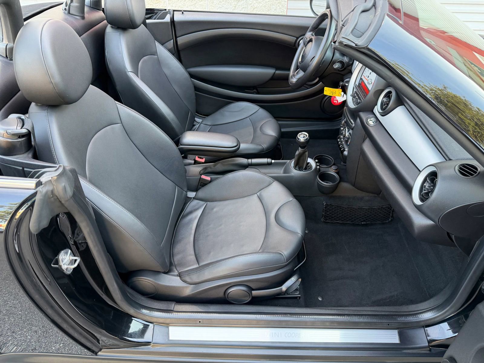 Used 2013 MINI Cooper Roadster FWD image 69