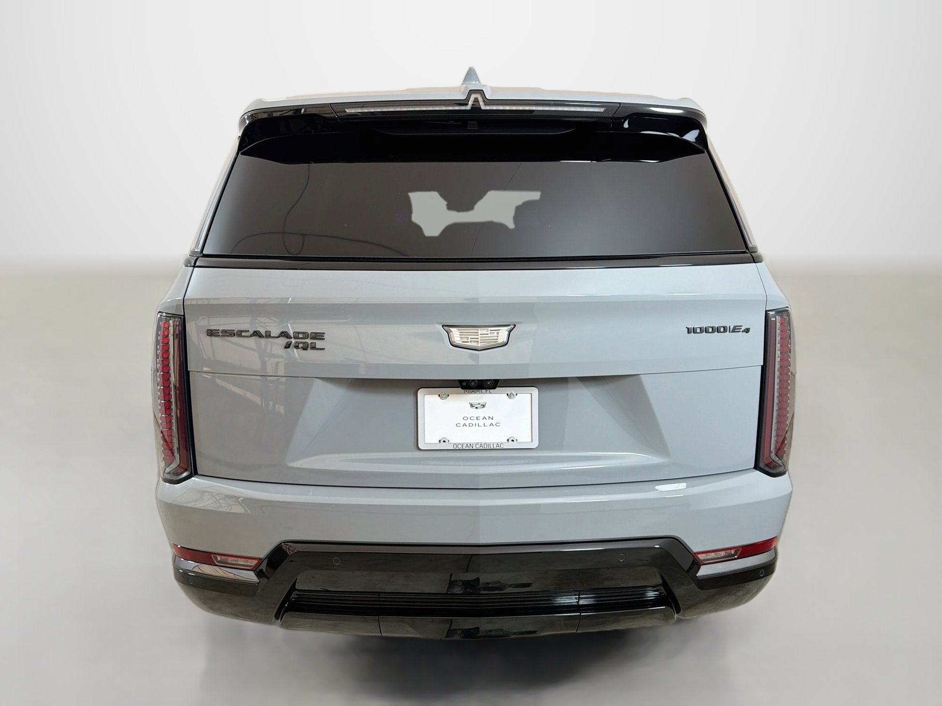 New 2026 Cadillac Escalade IQL Sport 1 w/ LPO, ONYX Package AWD/4WD image 4