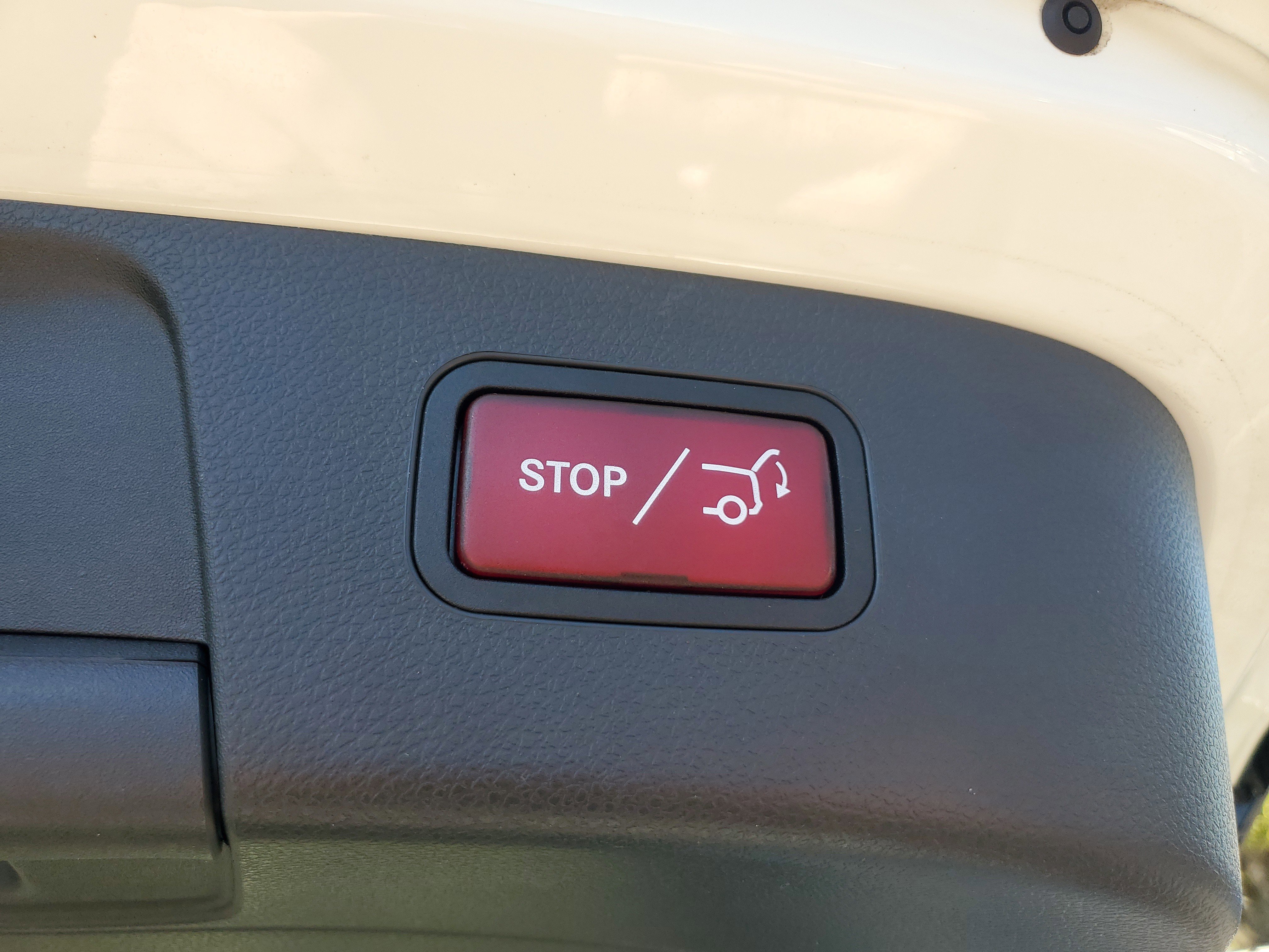 Used 2019 Mercedes-Benz GLA 250 image 12