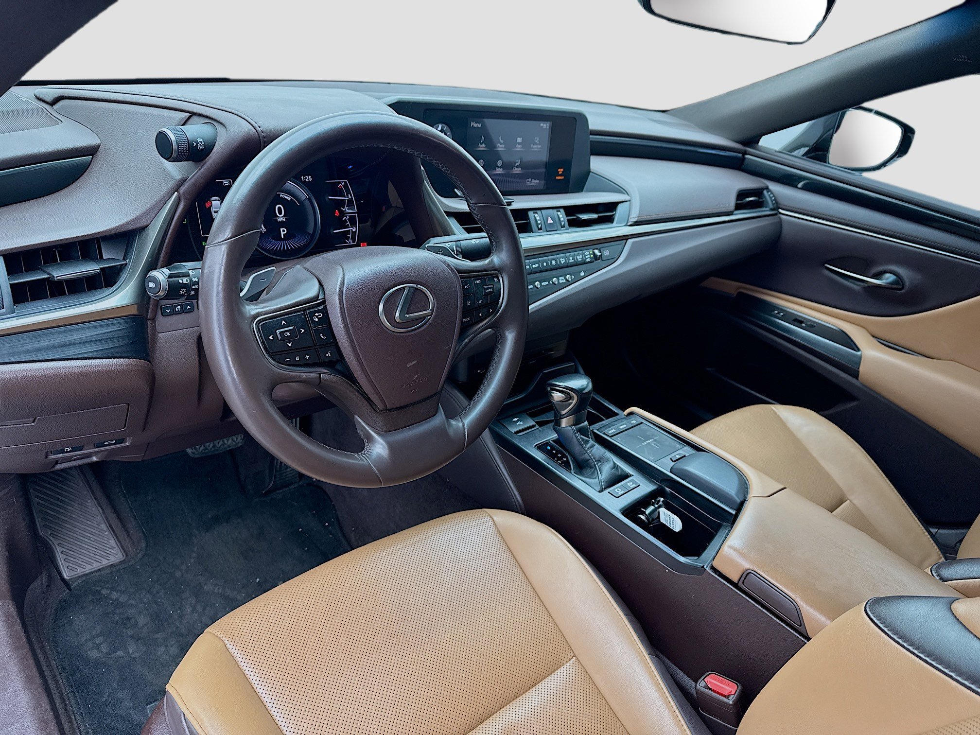 Used 2021 Lexus ES 300h w/ Accessory Package image 7