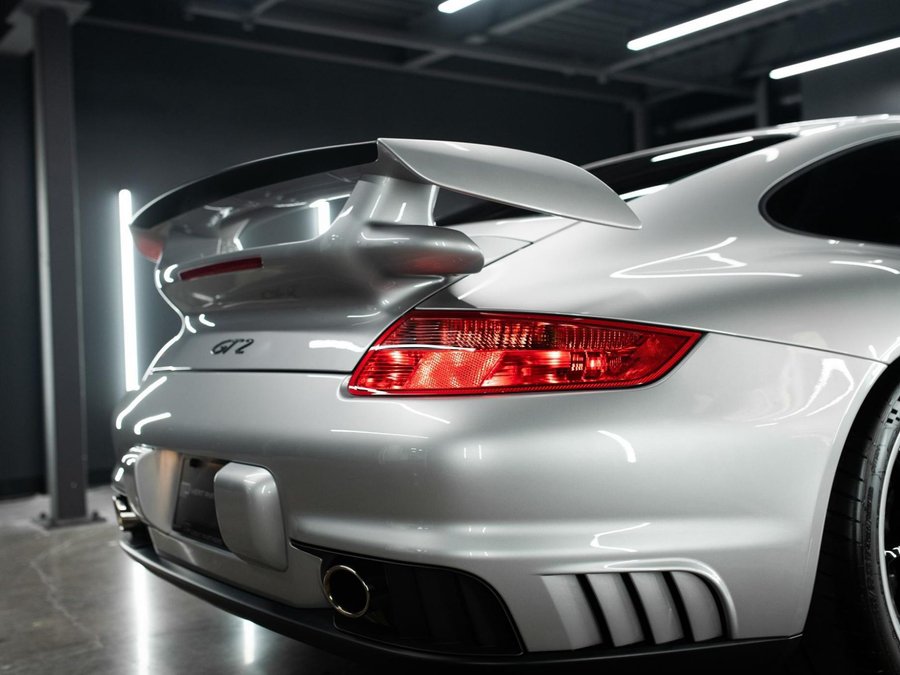 Used 2008 Porsche 911 GT2 RWD image 19