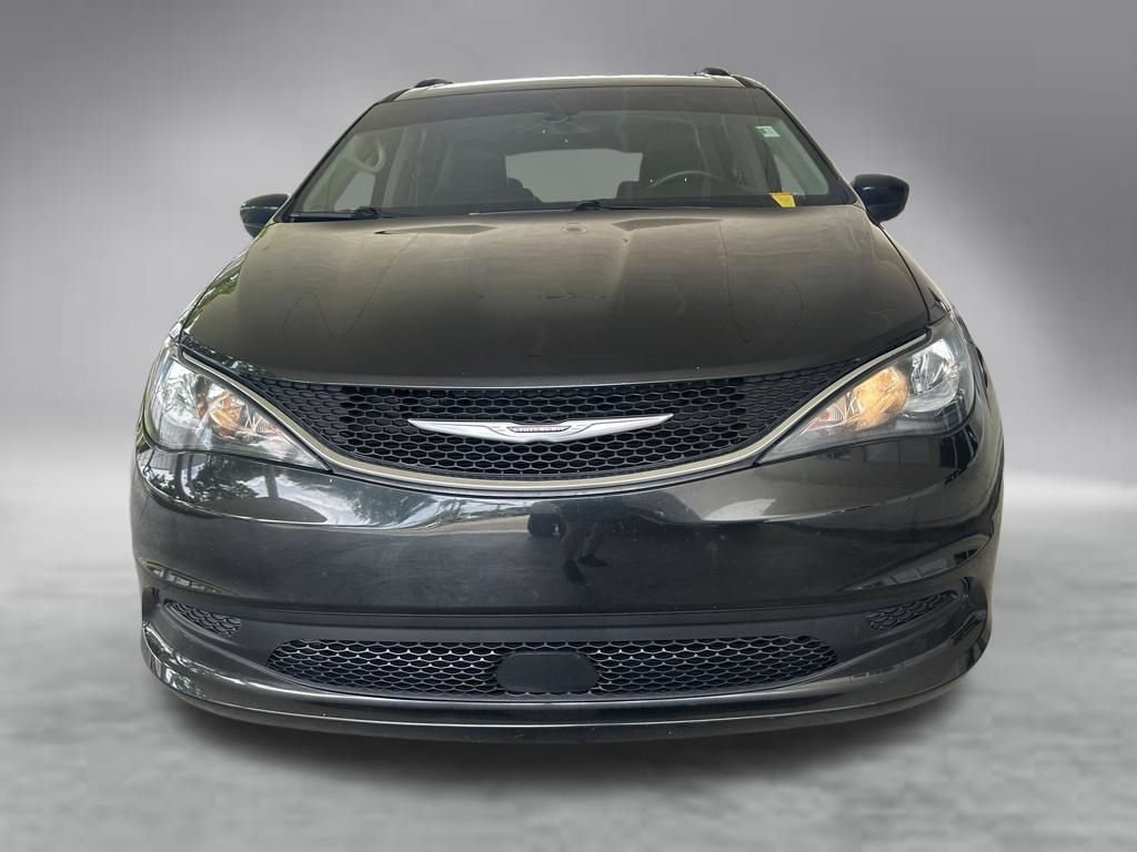 Used 2021 Chrysler Voyager Lxi FWD image 13