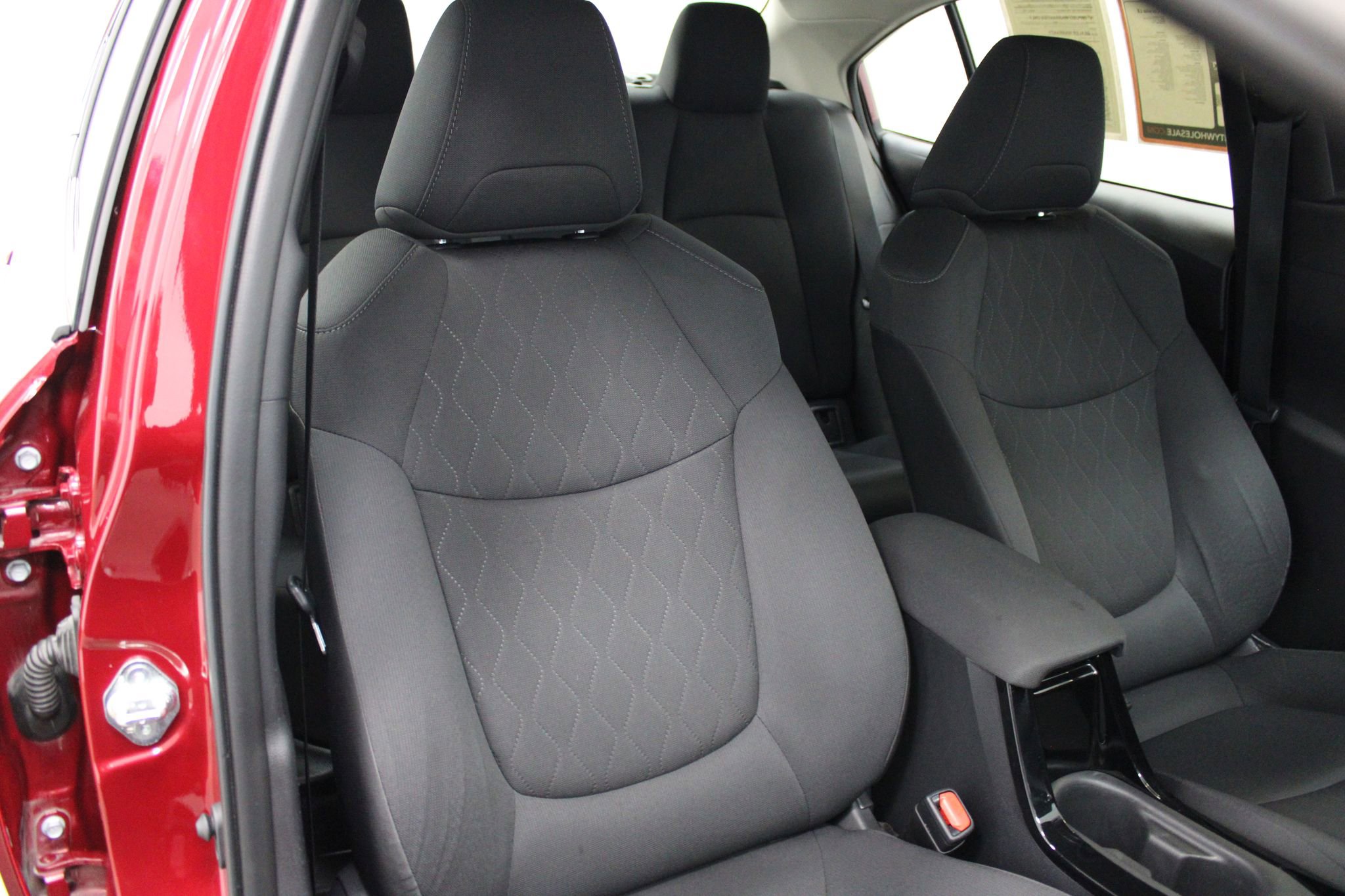 Used 2022 Toyota Corolla LE image 26