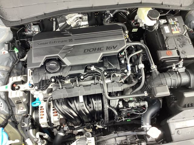 Certified 2026 Hyundai Kona SE image 60