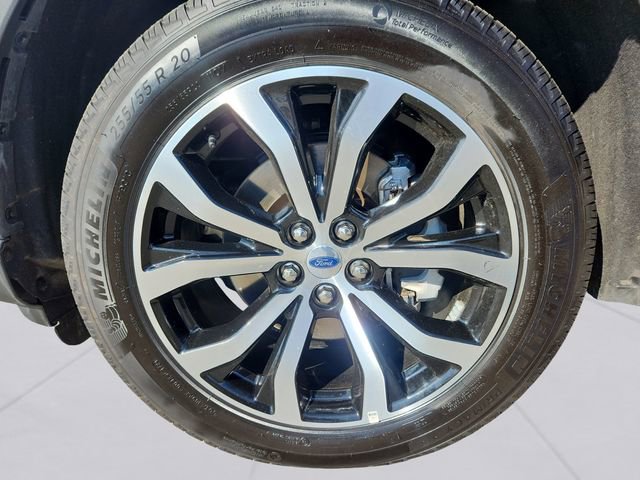 Certified 2025 Ford Explorer ST-Line image 9