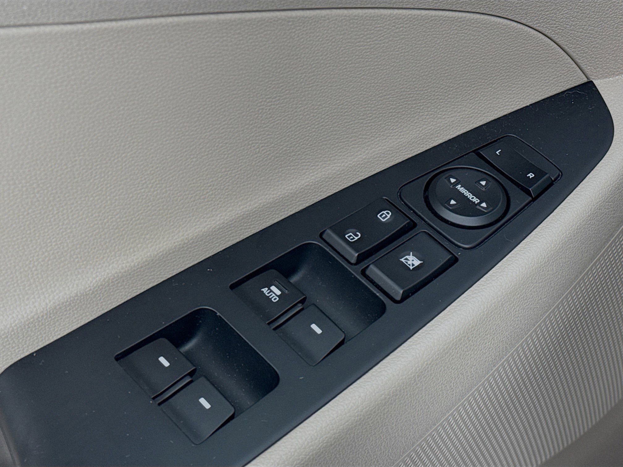 Used 2017 Hyundai Tucson SE Plus image 18