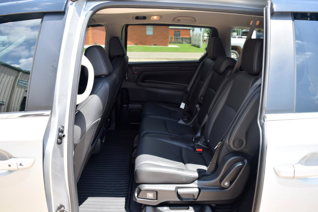 Used 2025 Honda Odyssey EX-L image 12
