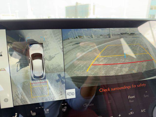 Certified 2025 Lexus RX 500h F Sport w/ Convenience Package image 17