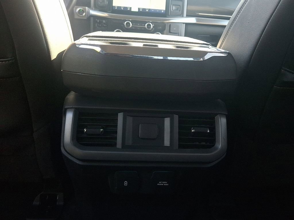 Used 2022 Ford F150 Lariat w/ Trailer Tow Package image 11