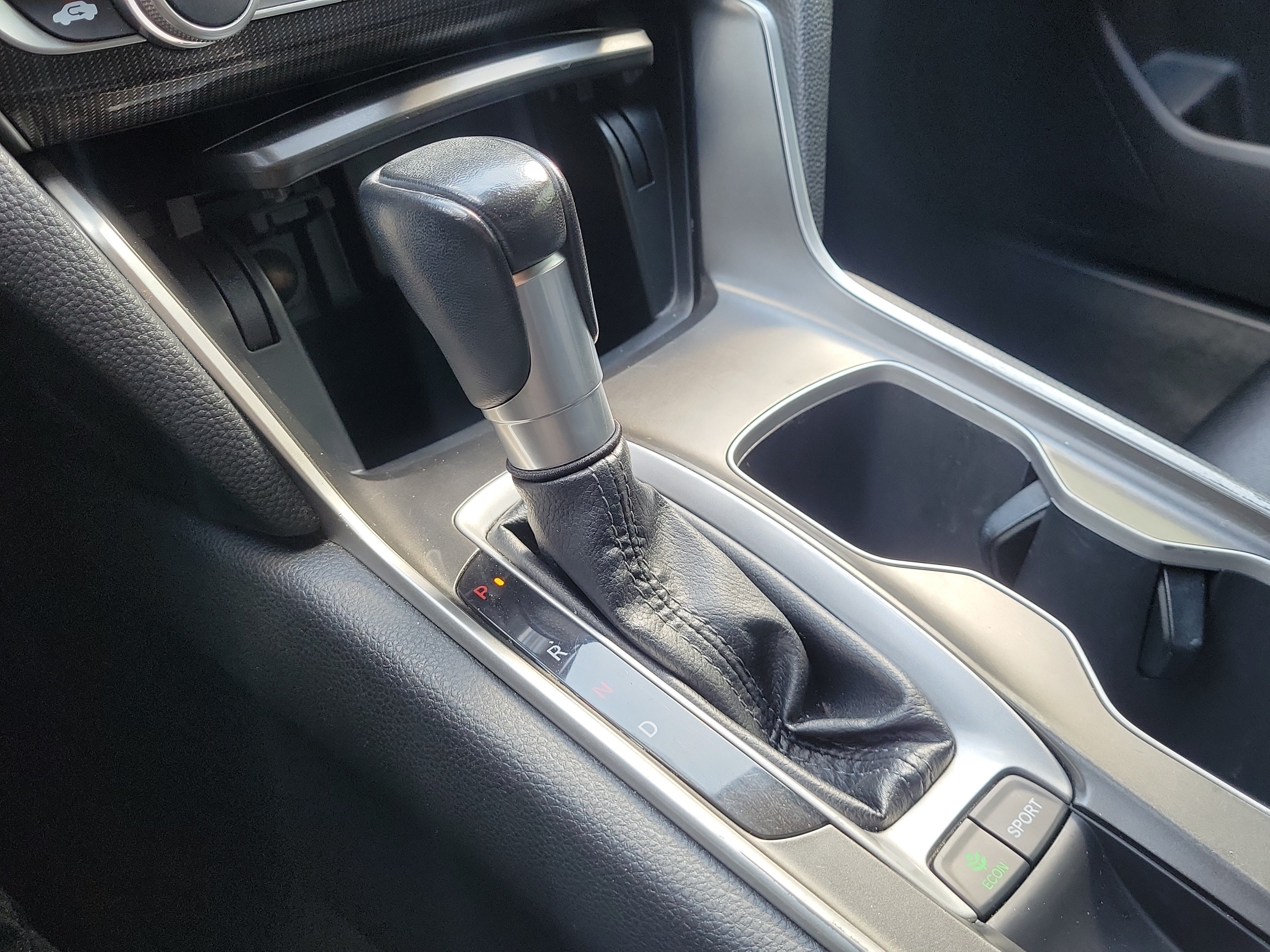 Used 2020 Honda Accord Sport image 30