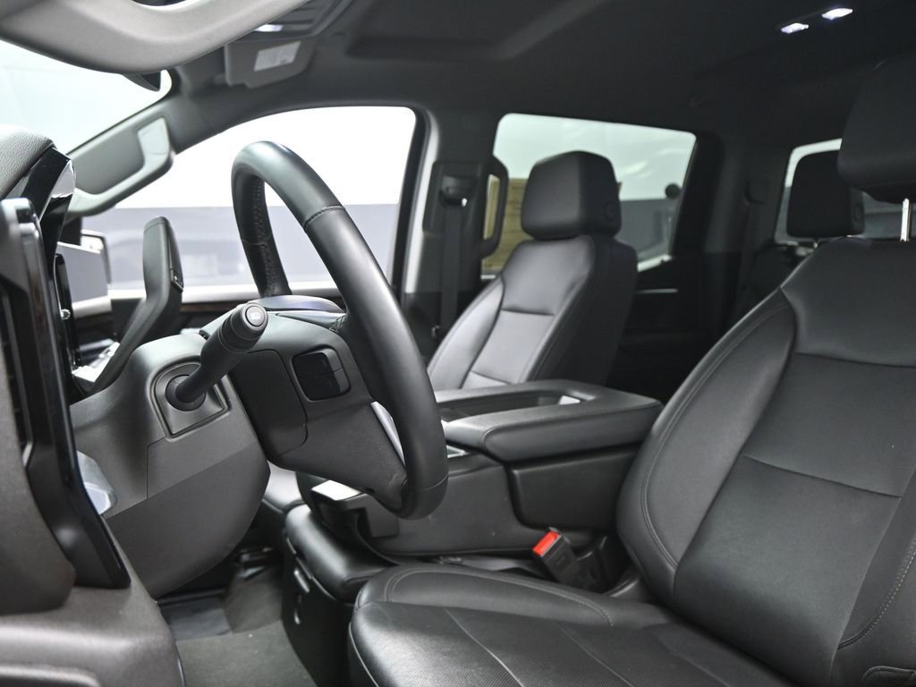 Used 2024 GMC Sierra 1500 SLT image 14