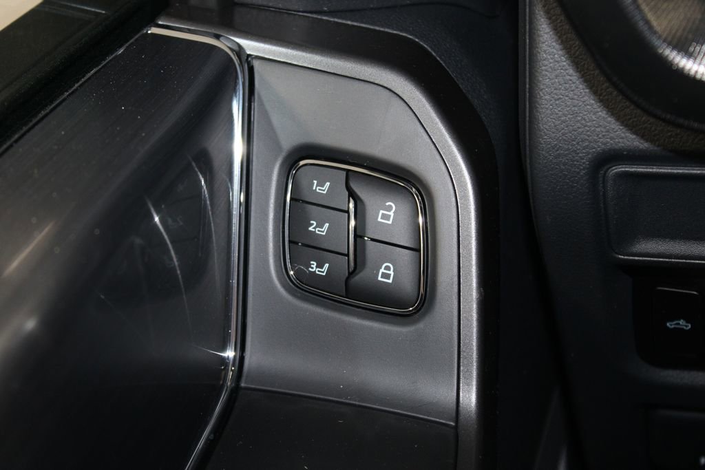 New 2026 Ford F150 Lariat w/ Equipment Group 501A Mid image 39