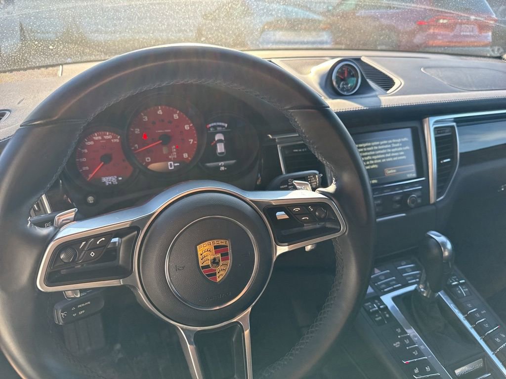 Used 2016 Porsche Macan S image 19