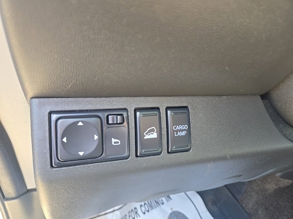 Used 2015 Nissan Frontier PRO-4X w/ Pro-4x Luxury Package image 13