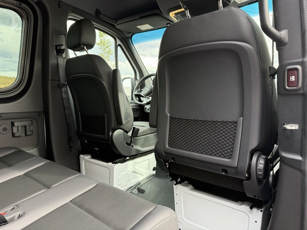 New 2025 Mercedes-Benz Sprinter 2500 image 15