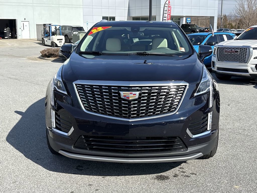 Certified 2022 Cadillac XT5 Premium Luxury image 5