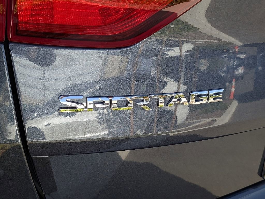Used 2019 Kia Sportage EX FWD image 26