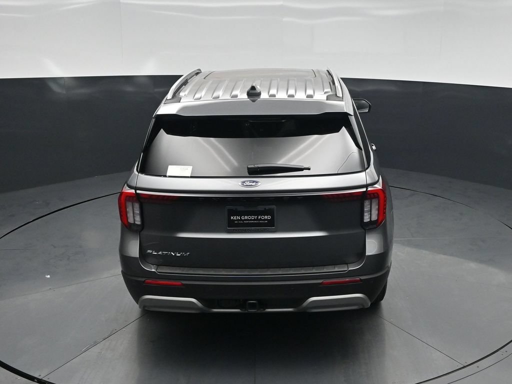 New 2026 Ford Explorer Platinum RWD image 41