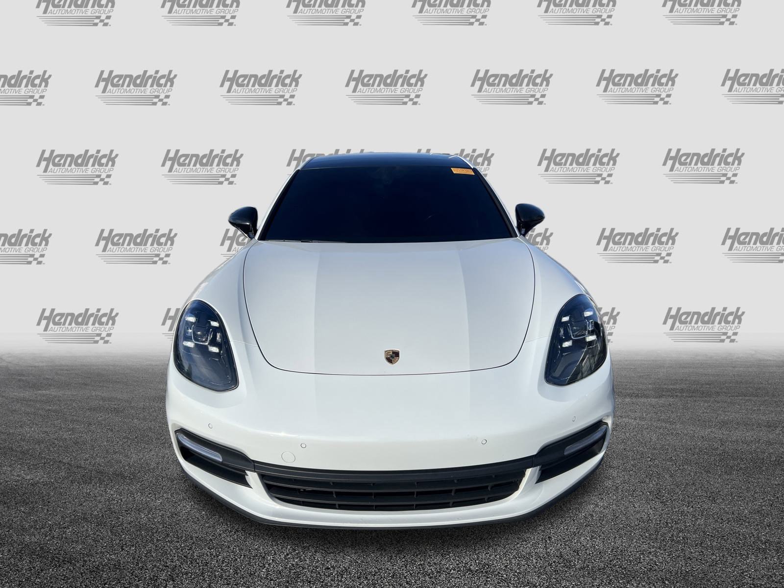 Used 2017 Porsche Panamera 4 image 3