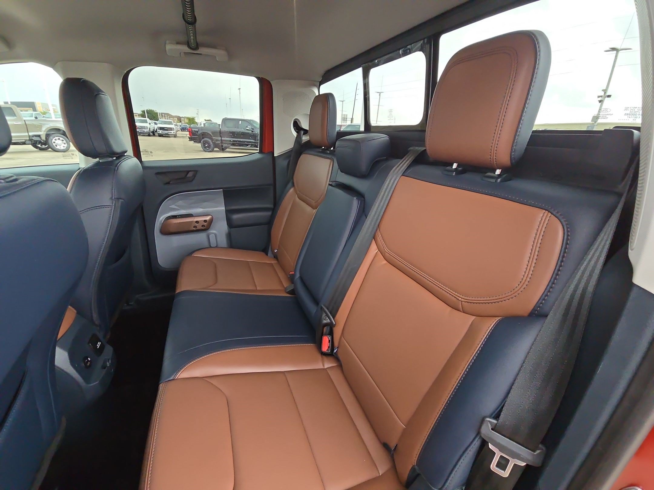 Used 2024 Ford Maverick Lariat FWD image 28
