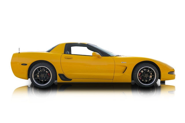 Used 2003 Chevrolet Corvette Z06 w/ Memory Package, 3 Drivers image 2