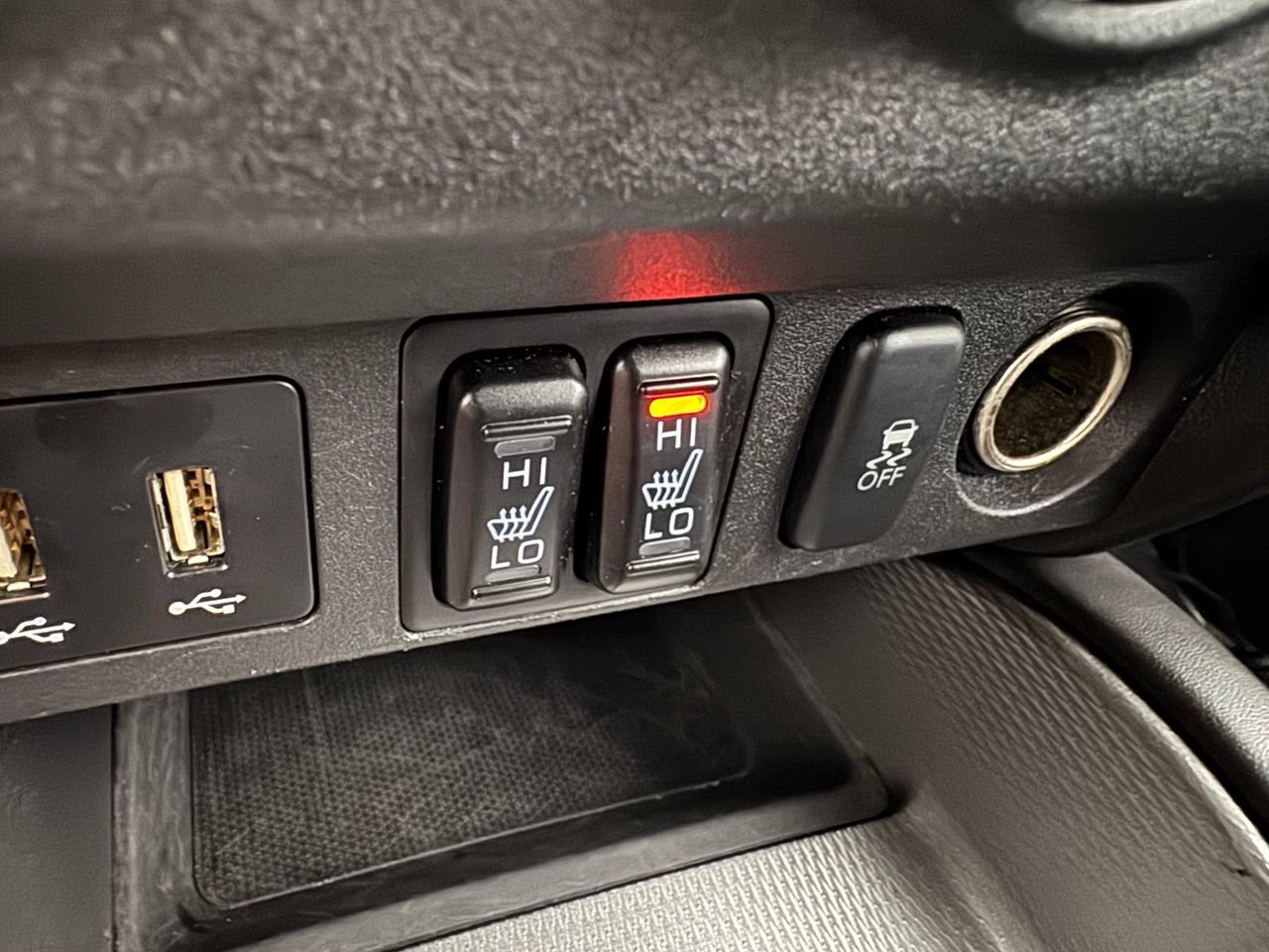 Used 2024 Mitsubishi Outlander Sport SE AWD/4WD image 23