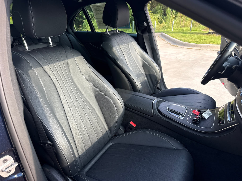 Used 2022 Mercedes-Benz E 350 Sedan image 35