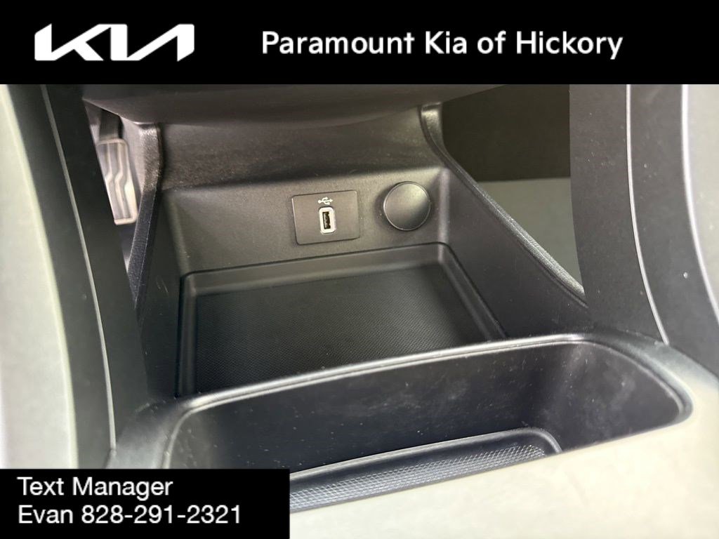 Used 2017 Ford Fusion Sport w/ Equipment Group 401A image 22