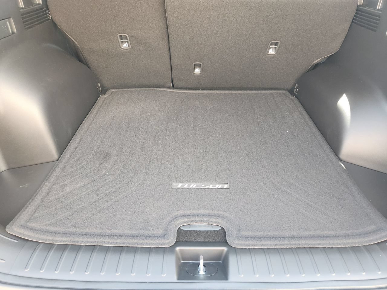 Certified 2026 Hyundai Tucson SE FWD image 31