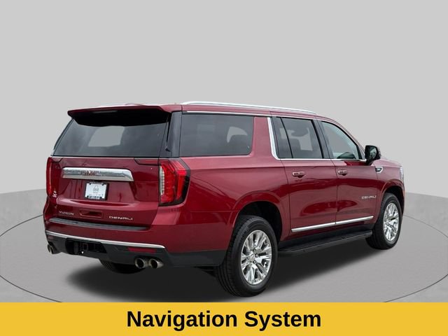 Used 2024 GMC Yukon XL Denali RWD image 3