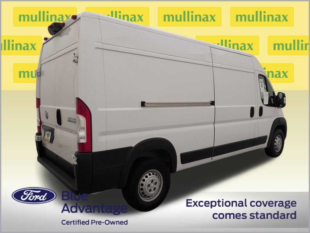 Used 2024 RAM ProMaster 2500 w/ Convenience Group image 3