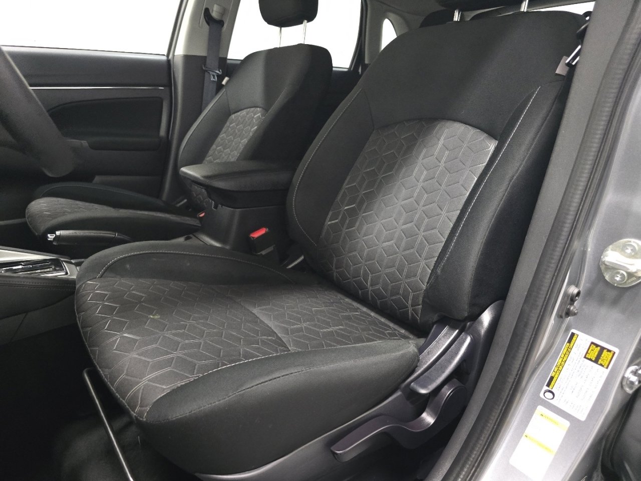 Used 2024 Mitsubishi Outlander Sport AWD image 24