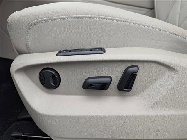 New 2026 Volkswagen Atlas SEL Premium R-Line image 10