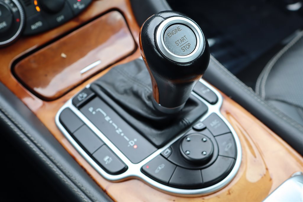 Used 2011 Mercedes-Benz SL 550 image 37