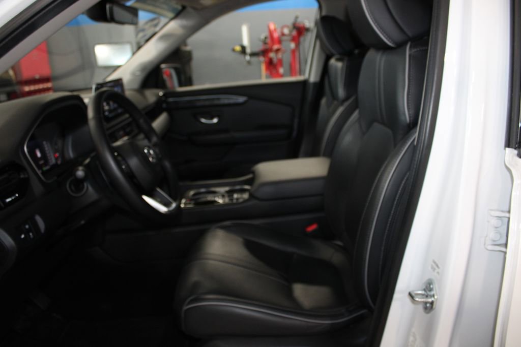 Used 2024 Honda Pilot Elite image 12