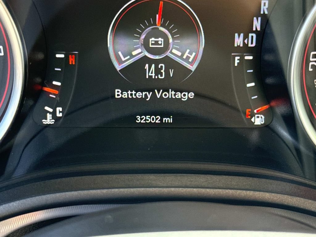 Used 2023 Dodge Challenger SXT AWD/4WD image 21