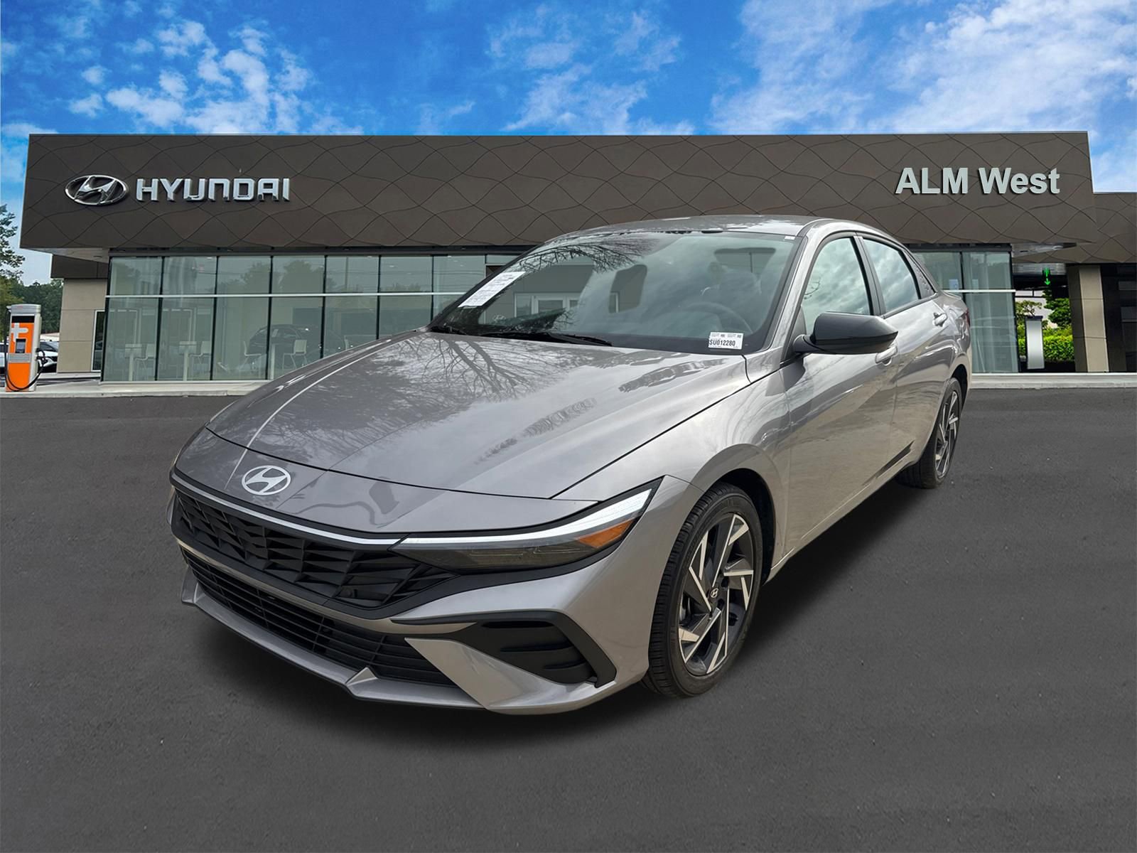 Certified 2025 Hyundai Elantra Sport FWD image 1