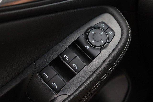 Used 2025 Buick Encore GX Preferred FWD image 17