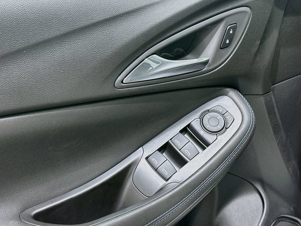 New 2026 Buick Encore GX Sport Touring w/ Advanced Technology Package FWD image 19