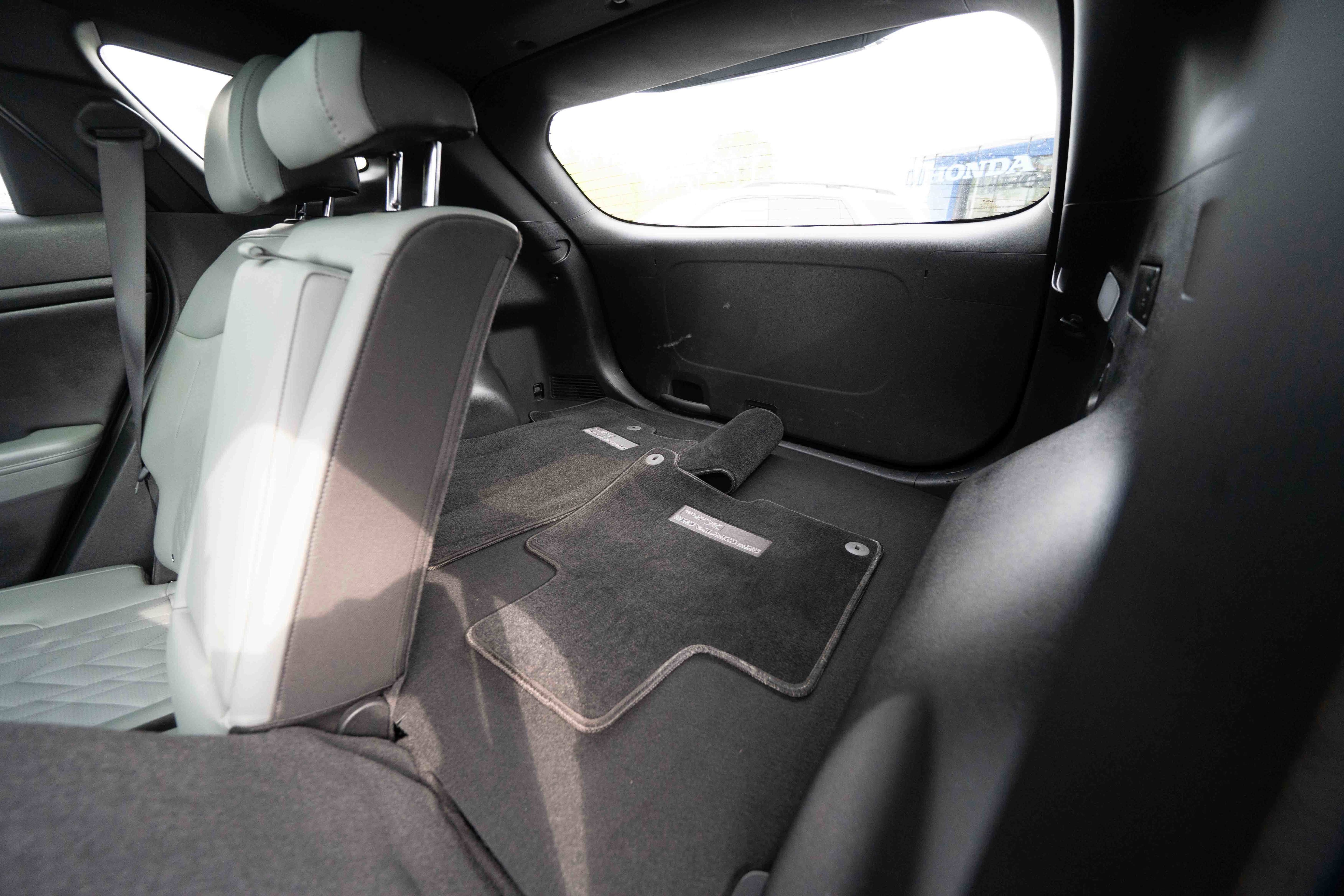 Used 2023 Kia Sportage X-Line w/ X-Line Premium Package AWD/4WD image 24